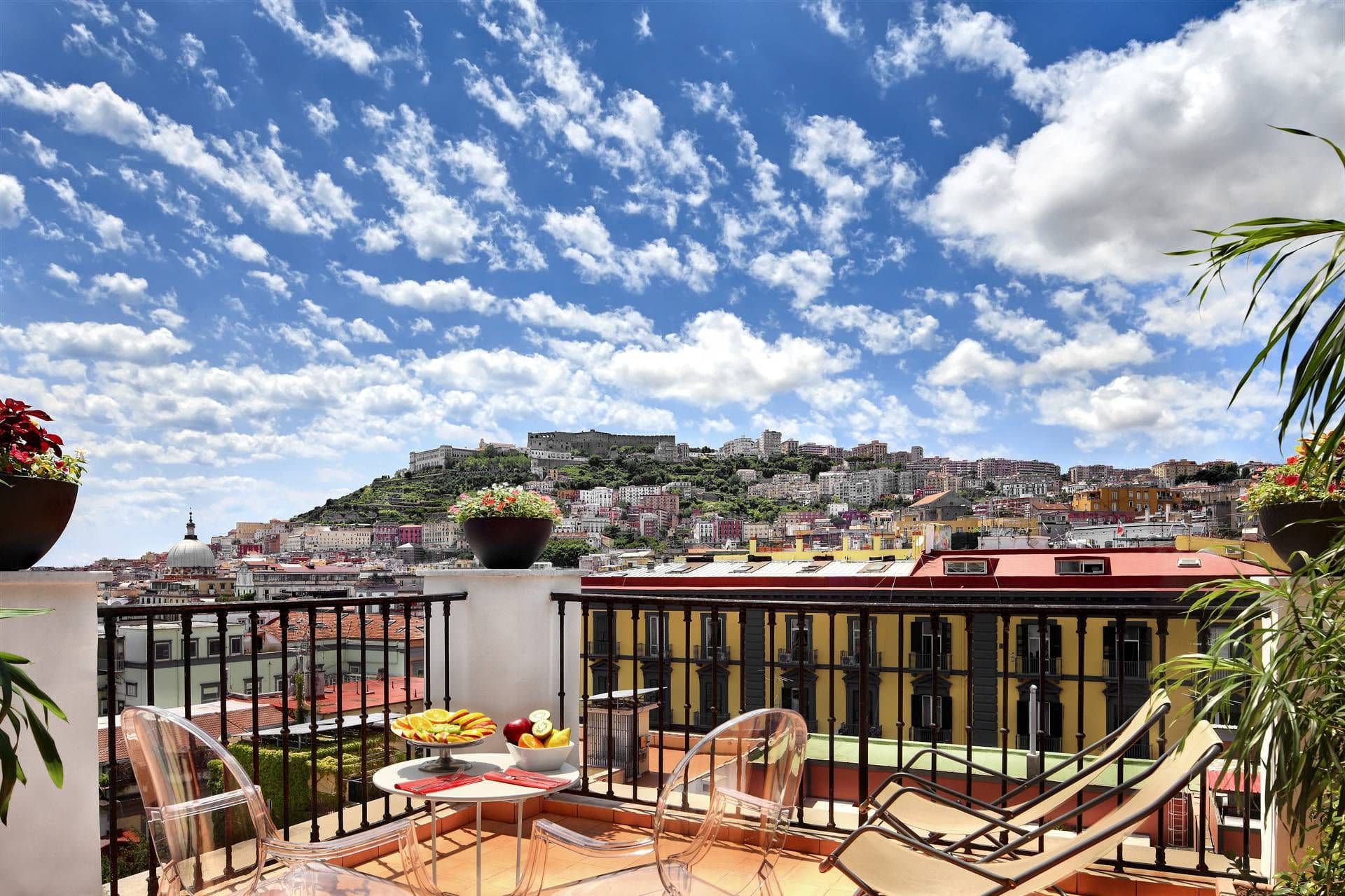 Hotelpiazzabellini Napoli Hotel 01