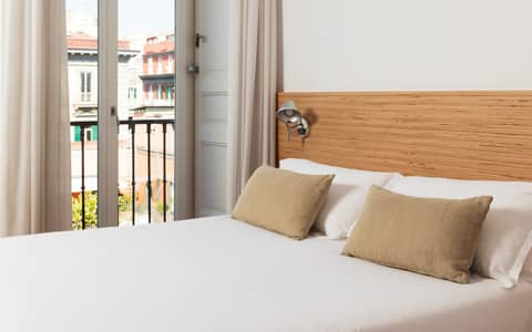 Hotelpiazzabellini Napoli Camere 03