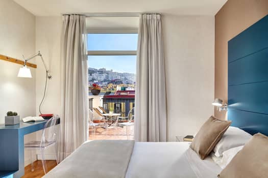 Hotelpiazzabellini Napoli Camere Terrace 02